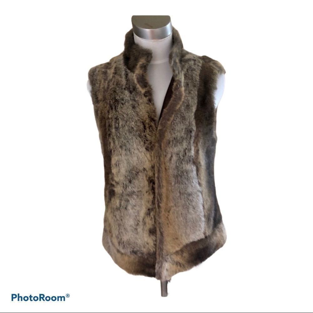 Zara  Woman brown faux fur lined vest . Size M